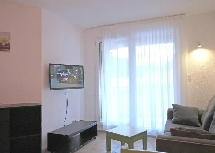 T2 Touristes Et Curistes Le Vallon De La Relaxation *